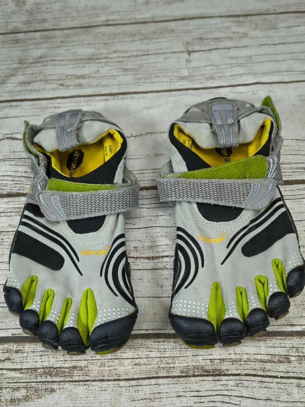 Vibram Five fingers Minimalist Barefoot Running Shoes Size 38